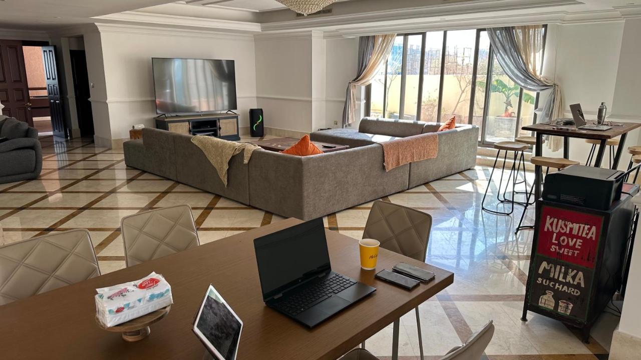 نزل دبيفي Neyar Beach Vibes - The Penthouse المظهر الخارجي الصورة